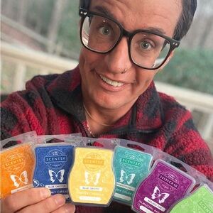 Scentsy!🤗🛍️🥰♥️🕯️🏡